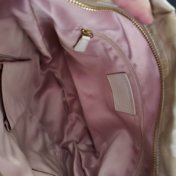 EUC Coach Daisy Poppy Signature C Print Tote - Picture 5 of 13